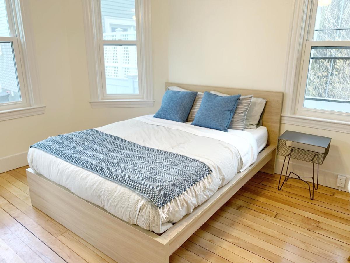 4 Bedroom Condo At Harvard Square And Harvard University Cambridge Extérieur photo